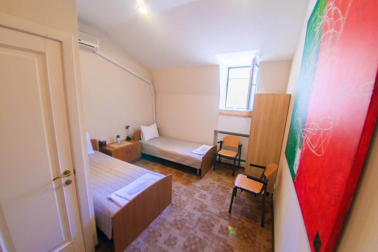 Saint Paul Odessa Hotel Buitenkant foto